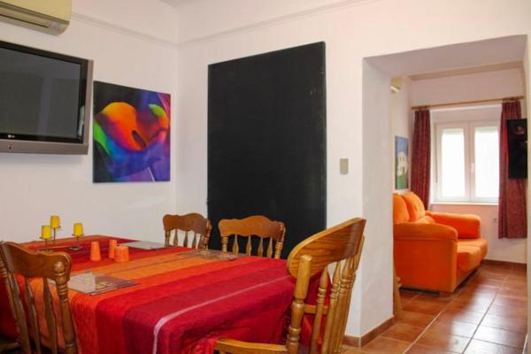 Relax With The Whole Family At This Peaceful Location ! - Paphos
