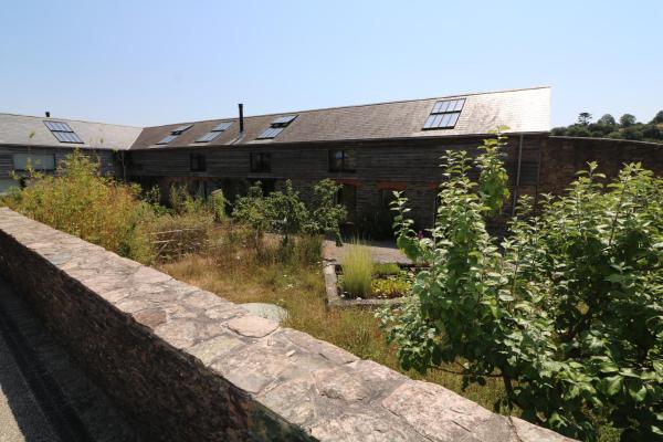 The Milking Shed - Hope Cove