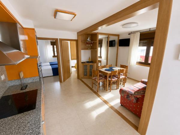 Casa Longán, Completo Alojamiento Cerca De La Playa - Vigo