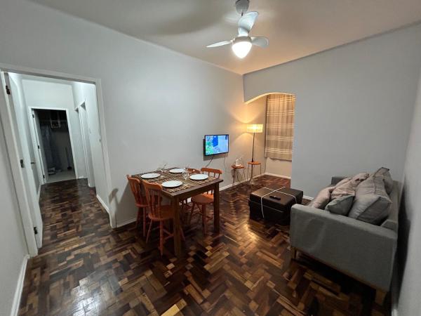 Apartamento Espaçoso Perto Da Redenção - Porto Alegre