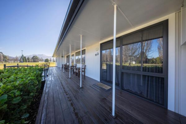 Dusky Hunting Unit - Te Anau Holiday Home - Te Anau