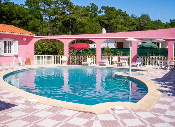 Charming Apartment In Sintra With Pool - 신트라