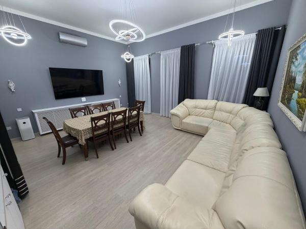 House 7 - Odessa