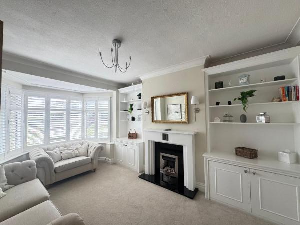 Spacious 3bed Family Home Near Roundhay Park - Wetherby