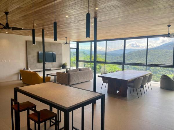 Casa Blanca Home With View - Orotina