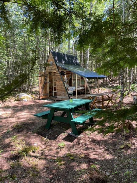 Miners Den - Maine