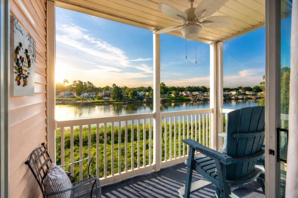 Myrtle Beach Waterfront Retreat Pools - Quiet Area - Conway, SC