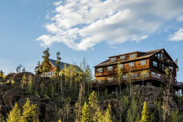Shadowcliff Mountain Lodge & Retreat Center - Grand Lake, CO