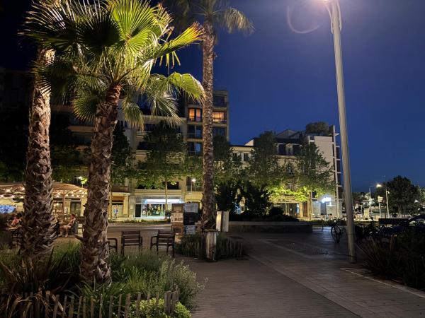 Le Grand Briand - Champ De Mars - Beauvallon
