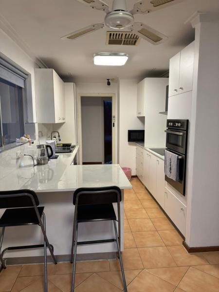 Nice Quite Stay - Ascot