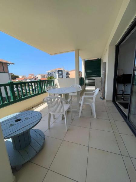 Grand T2 Avec Terrasse Et Parking – À Deux Pas De L'océan à Capbreton - Capbreton