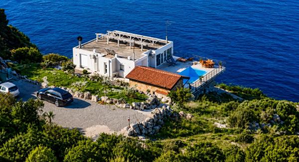 Private Sea View With Infinity Pool In Villa Nerin Zagora - Budva