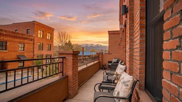 5 Star Listing 1 Min Walk To Arkansas River - Salida, CO