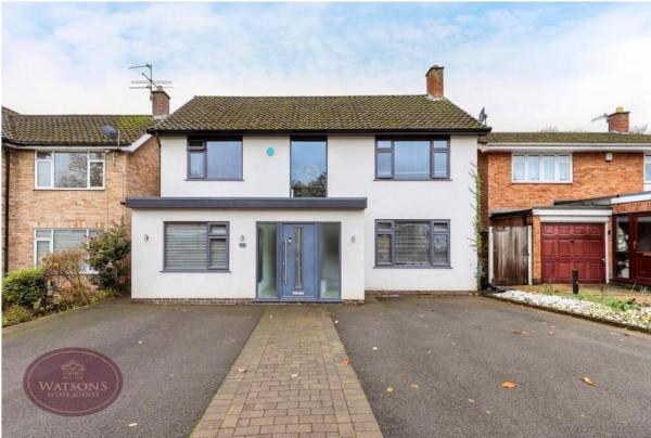 The White House 4 Bedroom, Two Reception Rooms, High Specification, Located 2 Miles From Jct 26 Exit Off The M1, Prime Location - Nottingham