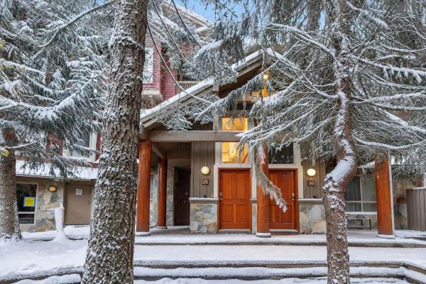 Northlands Walk To Village, Slopes - Luxury 4-bed - Whistler Blackcomb