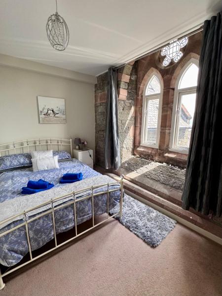 Sleep In History - Unique Listed Church Duplex With Sea, Castle Views 2 Night Stays Available - Beddgelert