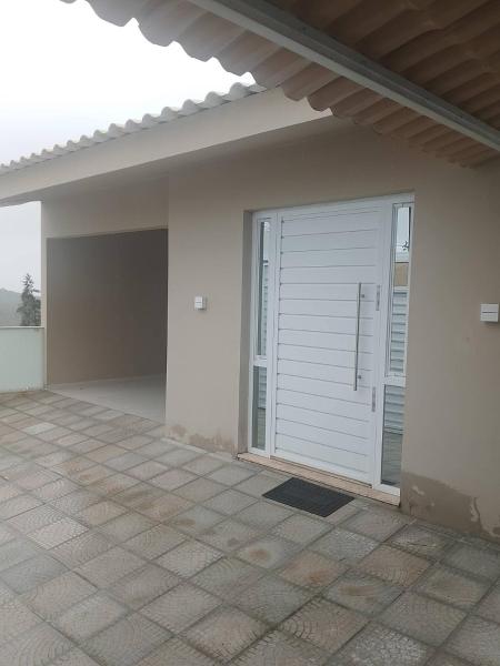 Residência Completa E Com Garagem - Alagoas