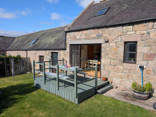 Mill Cottage Near Banchory, Royal Deeside, Quiet Rural Location - Banchory