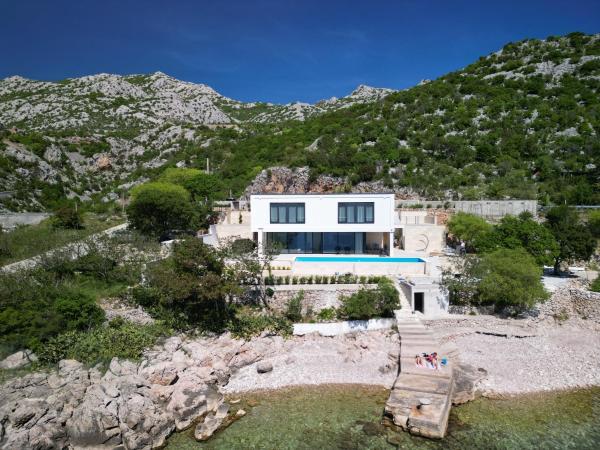 Vila Marita Private Seafront Estate - Karlobag