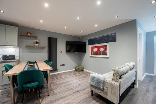 Luxury 4br House -Contractors Corporate With Jacuzzi - Croydon, UK