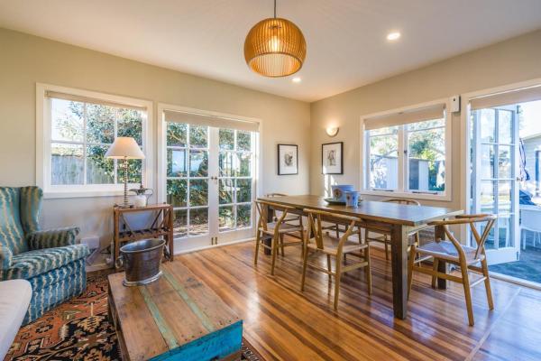 Le Belle On Blake By Waiheke Pure - Maraetai