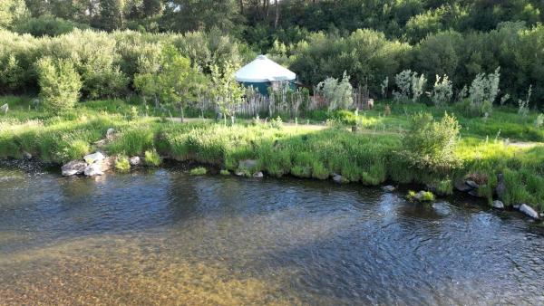Glamping Yurt With Firepit, Hammock & Wood Stove In Garden Valley, Idaho - Idaho