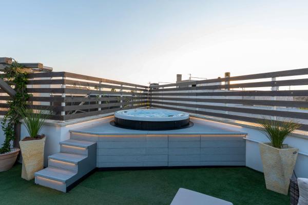 Il Panoramico - Terrazza E Jacuzzi - Salento