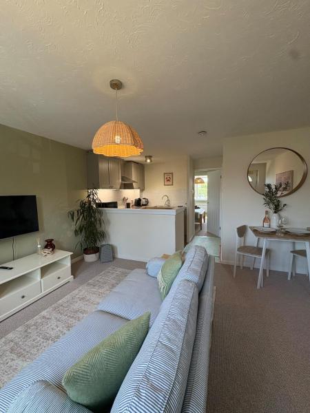 Perfectly Located Between Cheltenham & Gloucester - Painswick