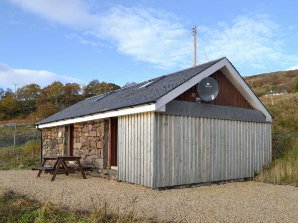 Mango Pony's Bothy - Uk31959 - Skye