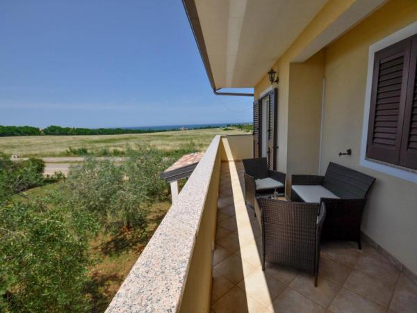 Apartment Wohnung Angela Mit Terrasse By Interhome - Novigrad