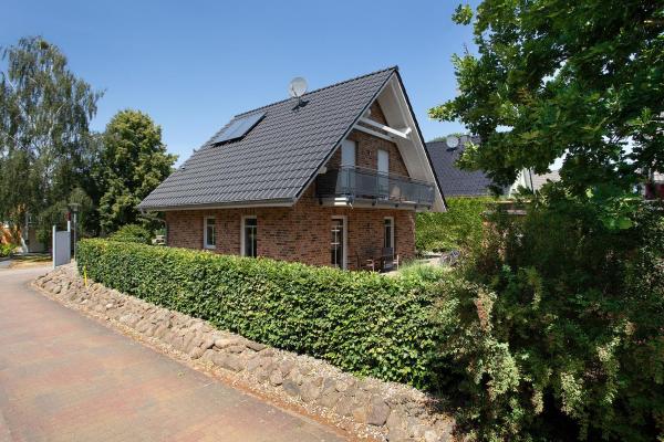 Haus 50 - Waren