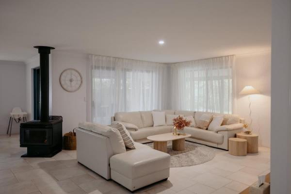 Luxury At The Cove - Seaside Comfort & Entertainment - Dunsborough