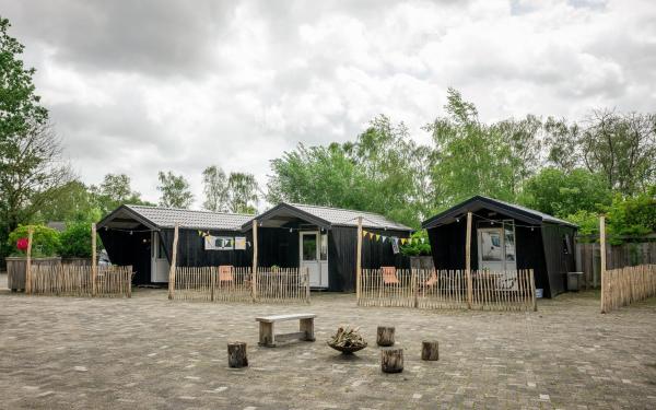 Kampeerhut Met Gedeeld Sanitair - Eindhoven