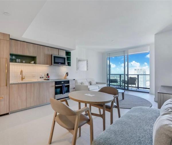 Luxury 1br At Gale Miami - Pool Spa & Gym - 마이애미