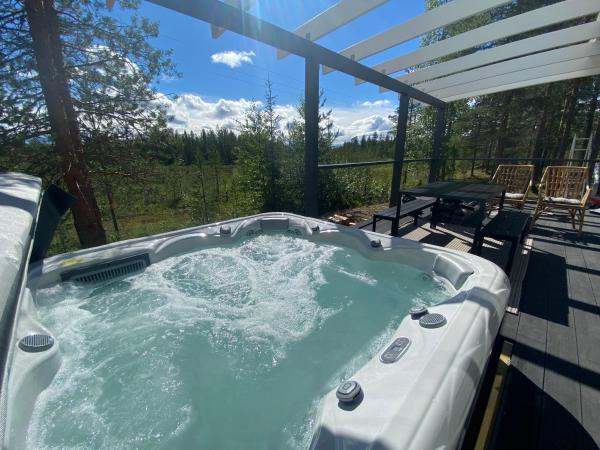 Northern Light Villa Ylläs With A Jacuzzi - Kittilä