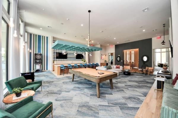 Luxury 2br 2ba King Beds Houston Stay Fast Wi-fi - Conroe, TX
