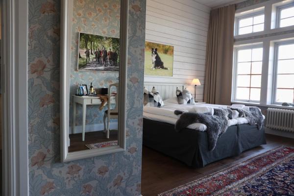 Ulkeröds Gård - Sweden
