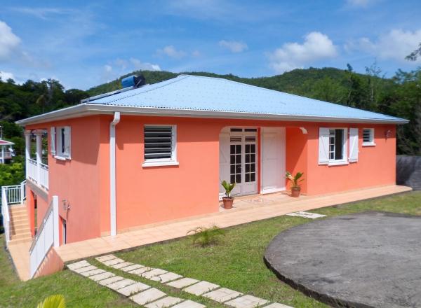 Maison charmante au Diamant - Vue jardin - Climatisée, Le Diamant