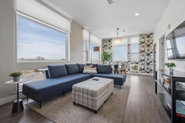 Top Floor | 1br Corner Loft | Lohi Denver | Dog-friendly - Union Station LoDo - Denver