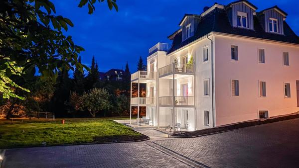 Neu! Modernes Apartment Mit Großem Balkon I Küche I Netflix I Parkplatz I Ruhig Und Zentral Am Kurpark Gelegen - Heilbad Heiligenstadt