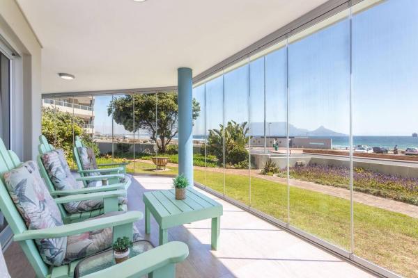 El Mufasa Beachfront Apartment With Stunning Views - Parklands