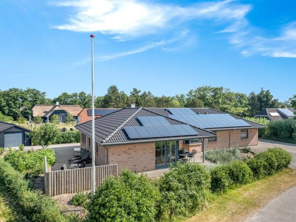 Holiday Home Elsi - 1-3km From The Sea By Interhome - Blåvand