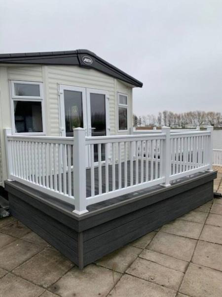 6 Lakeside Retreat Fishing Butlin's Sleeps 6 - Devon