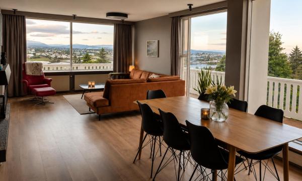 Penthouse Near Reykjavík For 8 Pp Private Parking Hot Tub - Reikiavik
