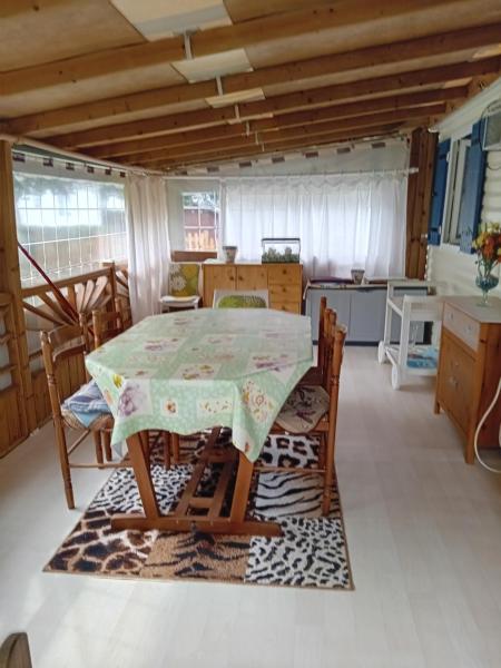 Camping Le Mont-montviron - 아브헝슈