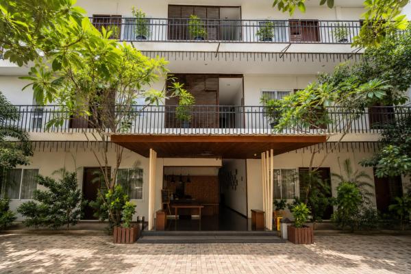 Cove Valley Residence - Jakarta