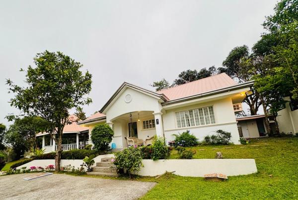 The Hills Villa Tagaytay French Charmed With A View - Tagaytay