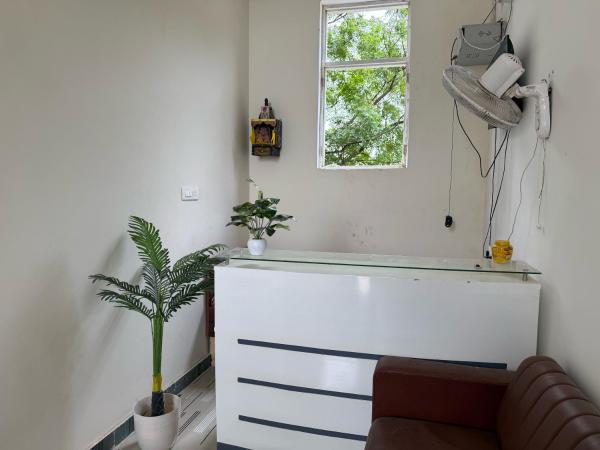 Hotel O Moonlight Residency - Noida