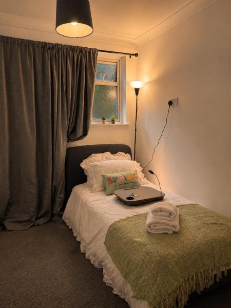 Cosy Private Room 5 - Bristol