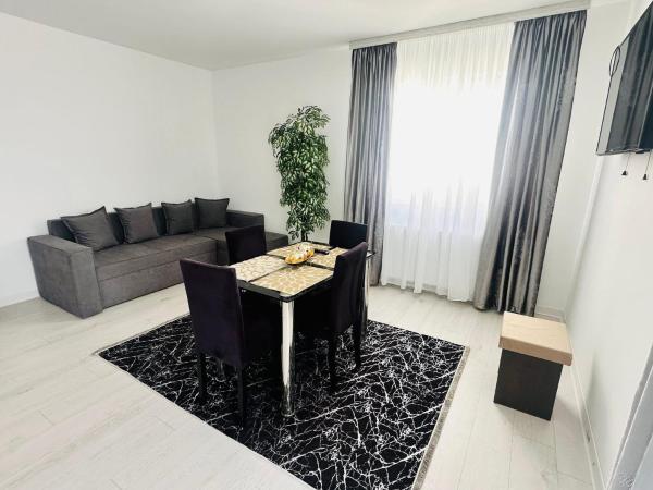 Black And White Apartaments - Năvodari